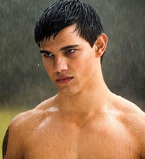 jacob-black-shirtless.jpg